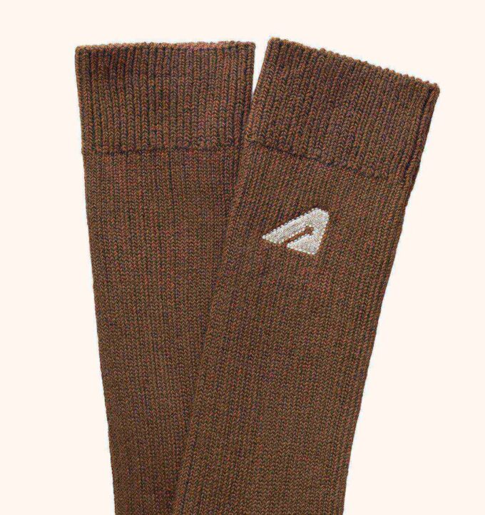 CALCETINES UNISEX DE ALGODÓN DE PUNTO MARRÓN CALCETINES UNISEX DE ALGODÓN DE PUNTO MARRÓN