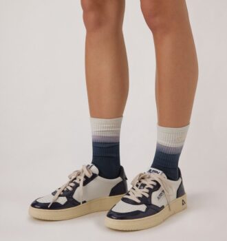 CALCETINES UNISEX TIE-DYE CON LOGO BORDADO