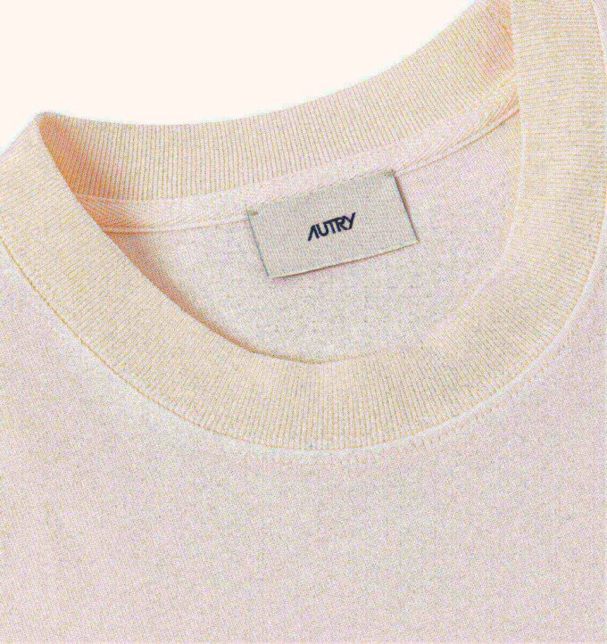 CAMISETA CUADRADA CON LOGO TONAL PARA MUJER CAMISETA CUADRADA CON LOGO TONAL PARA MUJER
