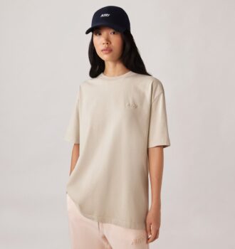 CAMISETA UNISEX CON LOGOTIPO TONAL