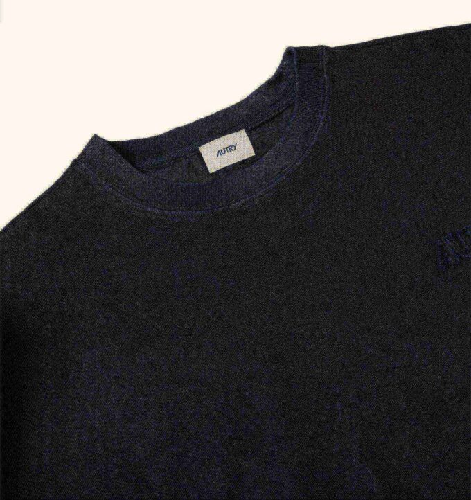 CAMISETA UNISEX CON LOGOTIPO TONAL CAMISETA UNISEX CON LOGOTIPO TONAL