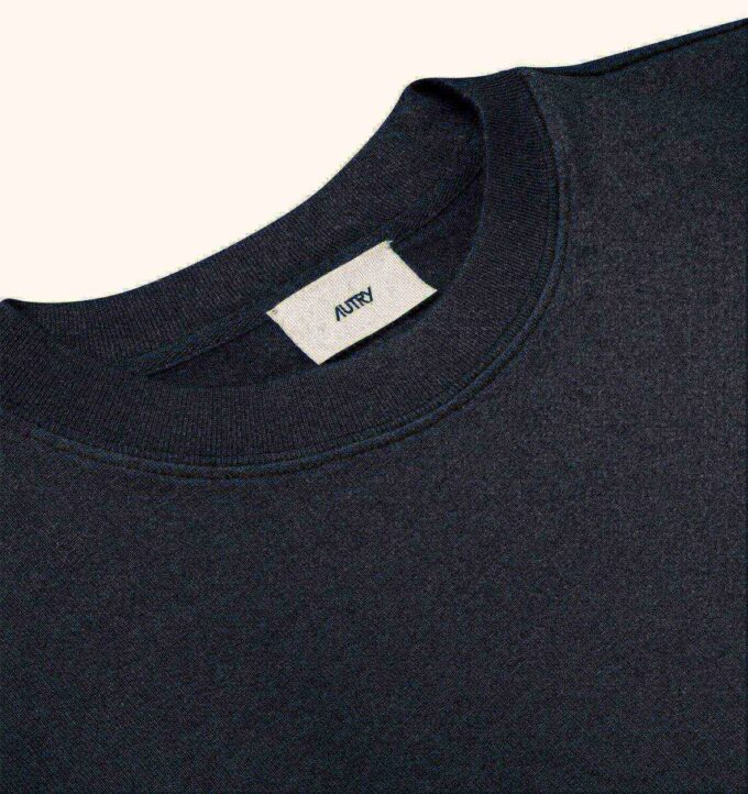 CAMISETA UNISEX CON LOGOTIPO TONAL CAMISETA UNISEX CON LOGOTIPO TONAL