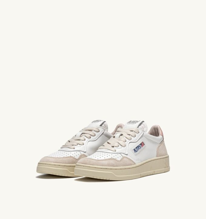 CESTA MEDALIST LOW EN CUIR BLANC ET POWDER ET DAIM BEIGE CESTA MEDALIST LOW EN CUIR BLANC ET POWDER ET DAIM BEIGE