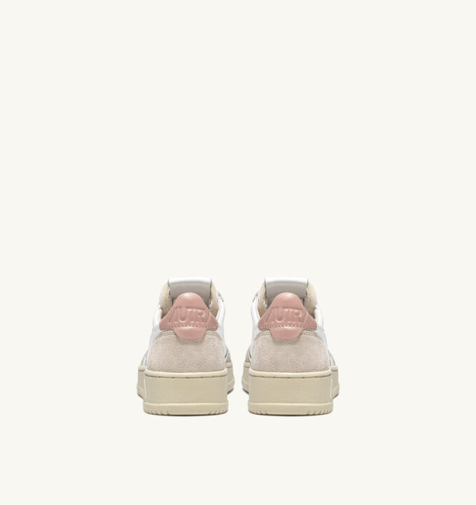 CESTA MEDALIST LOW EN CUIR BLANC ET POWDER ET DAIM BEIGE CESTA MEDALIST LOW EN CUIR BLANC ET POWDER ET DAIM BEIGE