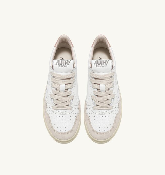 CESTA MEDALIST LOW EN CUIR BLANC ET POWDER ET DAIM BEIGE CESTA MEDALIST LOW EN CUIR BLANC ET POWDER ET DAIM BEIGE
