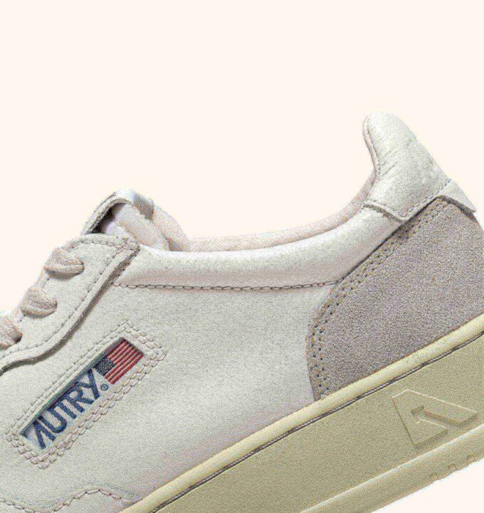 CESTA MEDALISTA BAJA EN CUIR BLANC ET DAIM BEIGE CESTA MEDALISTA BAJA EN CUIR BLANC ET DAIM BEIGE