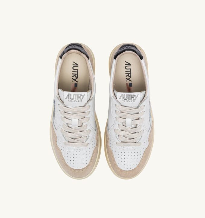 CESTA MEDALISTA BAJA EN CUIR BLANC ET NOIR ET DAIM BEIGE CESTA MEDALISTA BAJA EN CUIR BLANC ET NOIR ET DAIM BEIGE