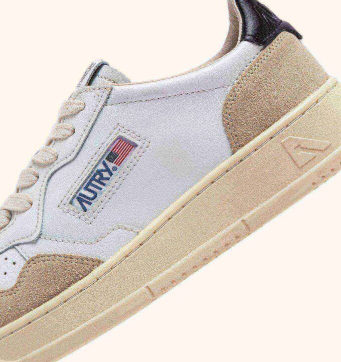 CESTA MEDALISTA BAJA EN CUIR BLANC ET NOIR ET DAIM BEIGE CESTA MEDALISTA BAJA EN CUIR BLANC ET NOIR ET DAIM BEIGE