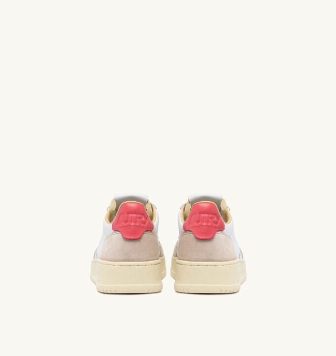 CESTA MEDALISTA LOW EN CUIR ET DAIM BLANC ET TEAROSE CESTA MEDALISTA LOW EN CUIR ET DAIM BLANC ET TEAROSE