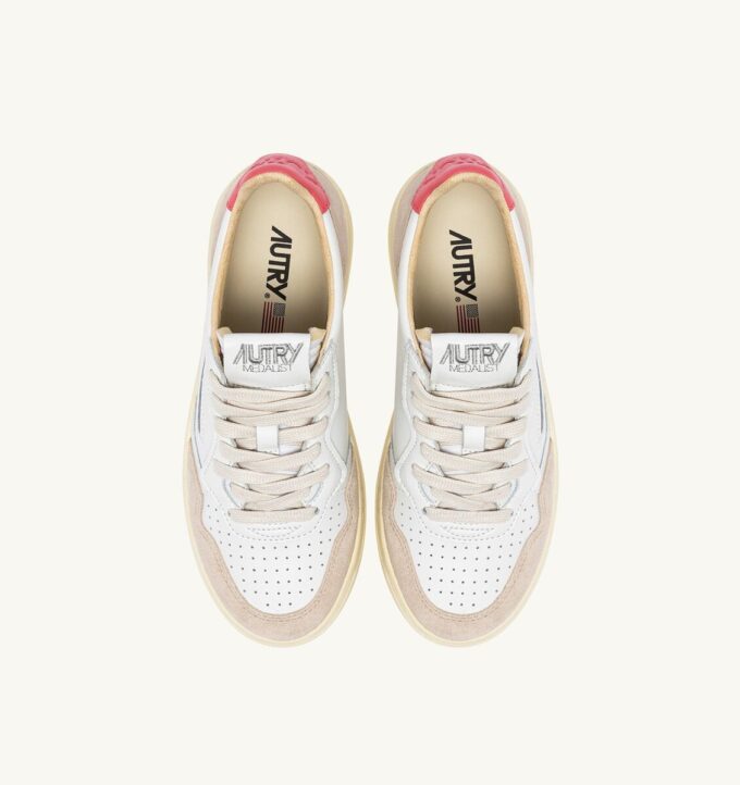 CESTA MEDALISTA LOW EN CUIR ET DAIM BLANC ET TEAROSE CESTA MEDALISTA LOW EN CUIR ET DAIM BLANC ET TEAROSE