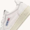 CESTAS MEDALISTA BAJAS EN NAPPA BLANCA SUPER SUAVE CESTAS MEDALISTA BAJAS EN NAPPA BLANCA SUPER SUAVE