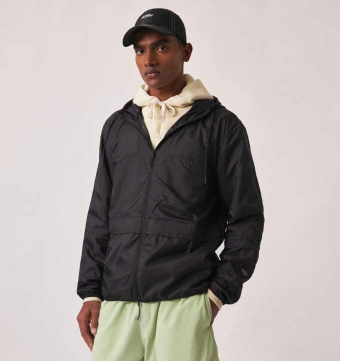 CORTAVIENTOS UNISEX DE NYLON PLEGABLE