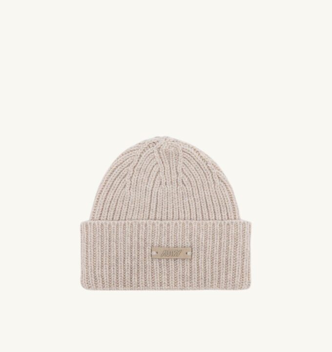 GORRO UNISEX CON PARCHE DE LOGO