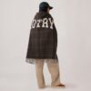 MANTA UNISEX DE CUADROS CON LOGO MAXI
