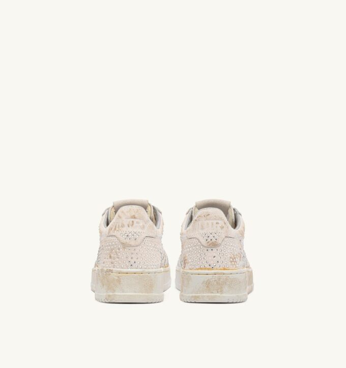 MEDALIST LOW ‘CRYSTAL’ ZAPATILLAS CON MICRO DIAMANTES BLANCAS MEDALIST LOW ‘CRYSTAL’ ZAPATILLAS CON MICRO DIAMANTES BLANCAS