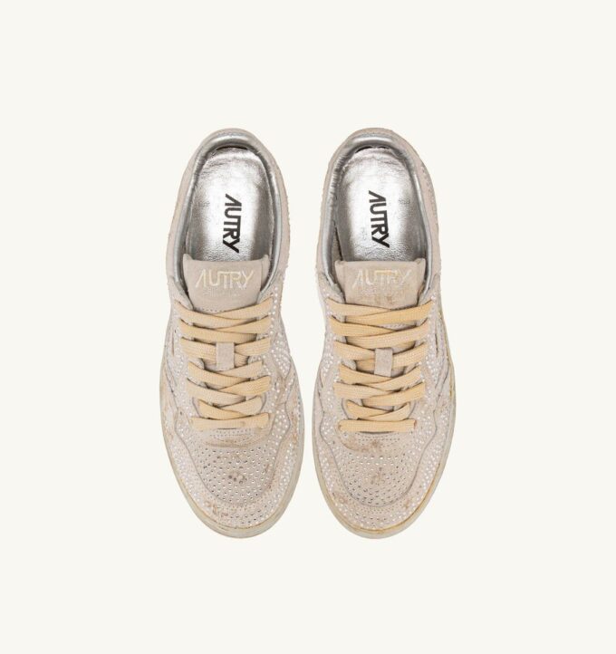 MEDALIST LOW ‘CRYSTAL’ ZAPATILLAS CON MICRO DIAMANTES BLANCAS MEDALIST LOW ‘CRYSTAL’ ZAPATILLAS CON MICRO DIAMANTES BLANCAS