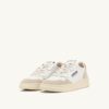 MEDALLISTA DE BASKETS LOW EN DAIM ET CUIR BLANC ET BROWN SUGAR MEDALLISTA DE BASKETS LOW EN DAIM ET CUIR BLANC ET BROWN SUGAR