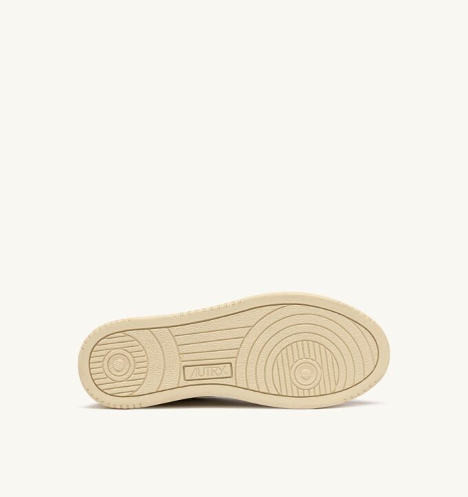 MEDALLISTA DE BASKETS LOW EN DAIM ET CUIR BLANC ET BROWN SUGAR MEDALLISTA DE BASKETS LOW EN DAIM ET CUIR BLANC ET BROWN SUGAR