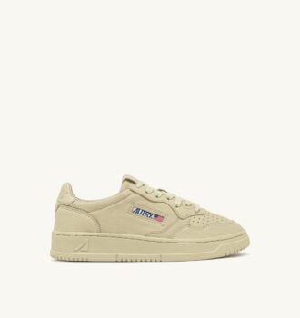MEDALLISTA DE BASKETS LOW EN NAPPA HAY
