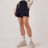 PANTALÓN CORTO CON LOGO AUTRY BORDADO PARA MUJER PANTALÓN CORTO CON LOGO AUTRY BORDADO PARA MUJER