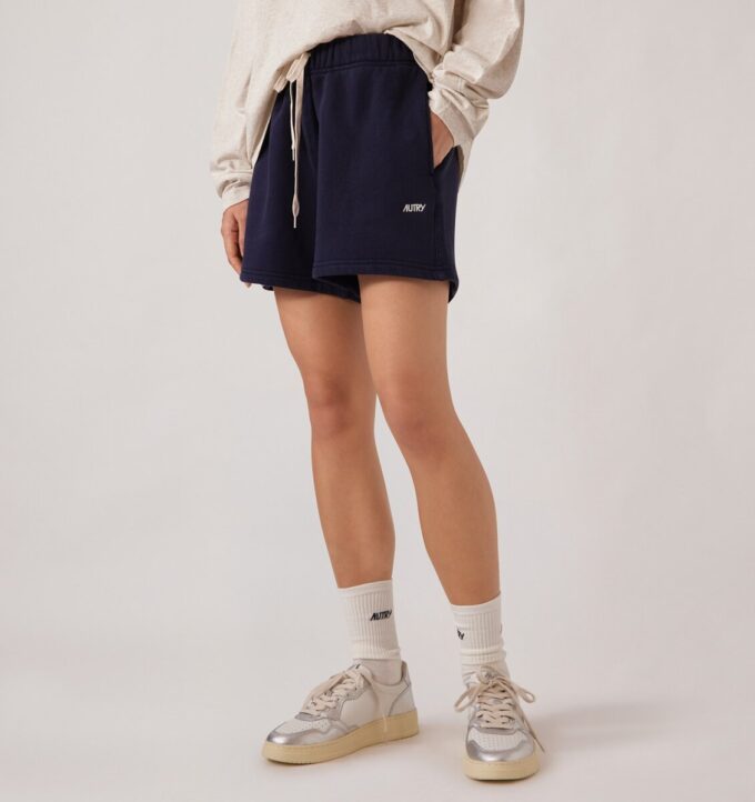 PANTALÓN CORTO CON LOGO AUTRY BORDADO PARA MUJER PANTALÓN CORTO CON LOGO AUTRY BORDADO PARA MUJER