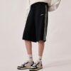 PANTALÓN CORTO DE PUNTO CON LOGO BORDADO PARA MUJER