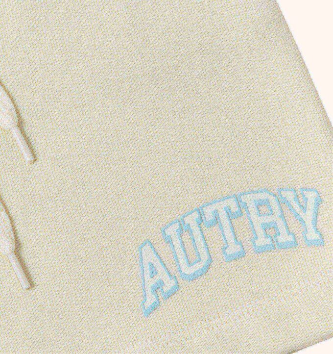 PANTALÓN CORTO PARA NIÑOS CON LOGOTIPO UNIVERSITARIO IMPRESO