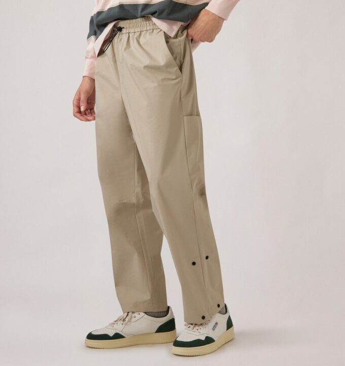 PANTALÓN DE NYLON TÉCNICO PARA LA LLUVIA UNISEX PANTALÓN DE NYLON TÉCNICO PARA LA LLUVIA UNISEX