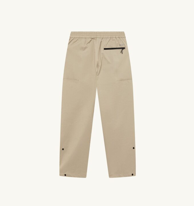 PANTALÓN DE NYLON TÉCNICO PARA LA LLUVIA UNISEX PANTALÓN DE NYLON TÉCNICO PARA LA LLUVIA UNISEX
