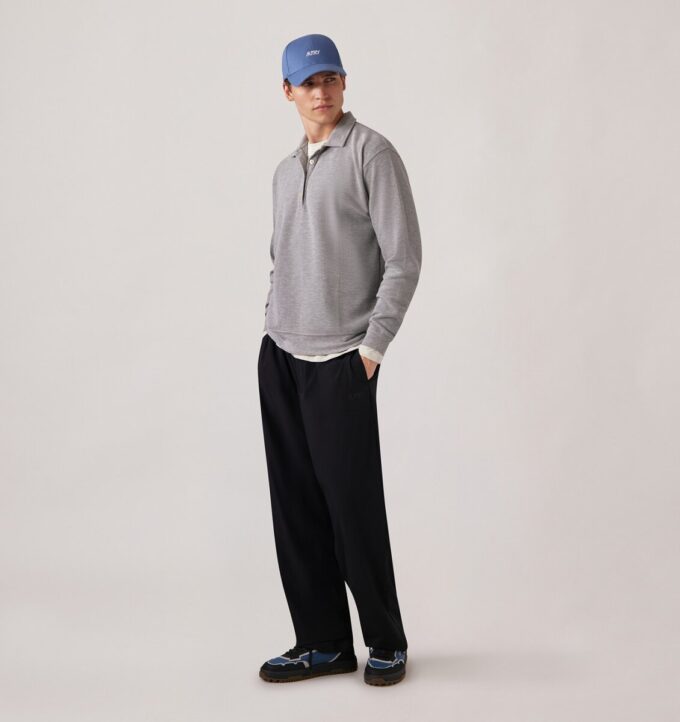 PANTALONES DE NYLON CON LOGO TONAL UNISEX PANTALONES DE NYLON CON LOGO TONAL UNISEX