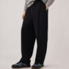 PANTALONES DE NYLON CON LOGO TONAL UNISEX PANTALONES DE NYLON CON LOGO TONAL UNISEX