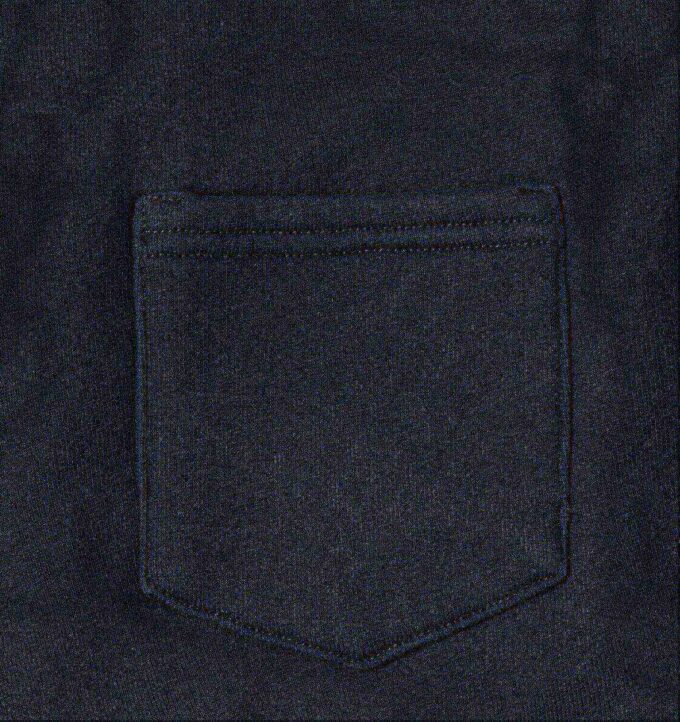 PANTALONES DEPORTIVOS CON LOGO TONO SOBRE TONO PARA NIÑOS