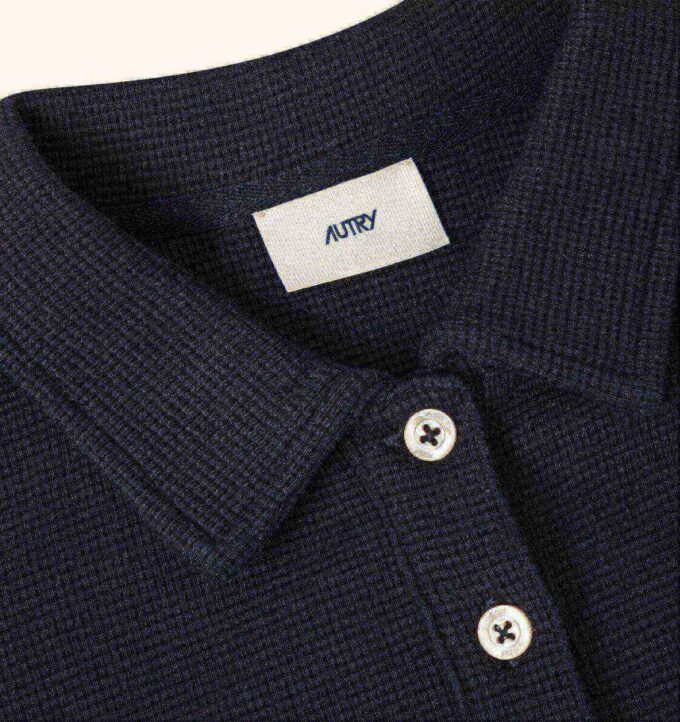 POLO WAFFLE CON LOGO TONAL PARA HOMBRE POLO WAFFLE CON LOGO TONAL PARA HOMBRE
