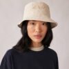 SOMBRERO DE PESCA UNISEX CON LOGOTIPO TONO SOBRE TONO