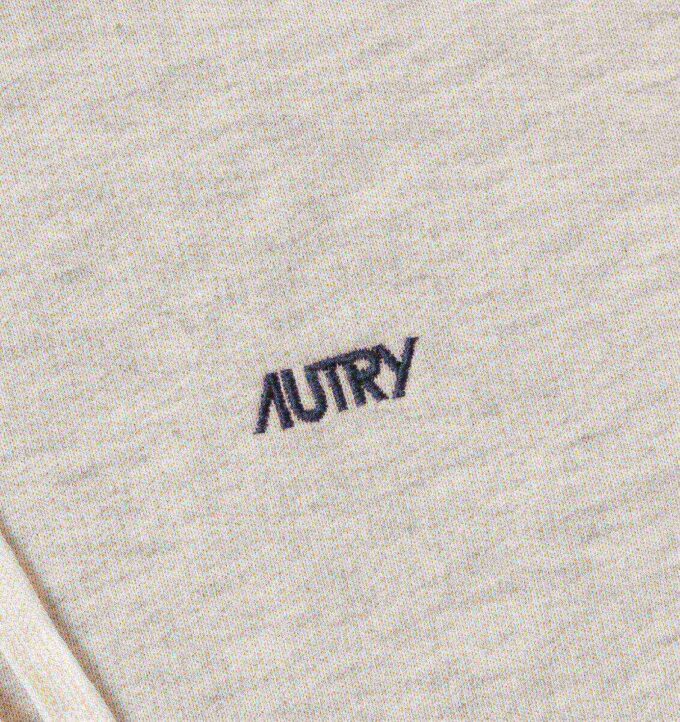 SUDADERA CON CAPUCHA Y LOGO AUTRY BORDADO PARA MUJER SUDADERA CON CAPUCHA Y LOGO AUTRY BORDADO PARA MUJER