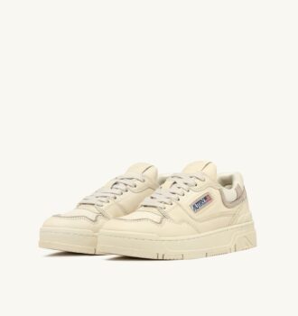 ZAPATILLAS BAJAS CLC DE PIEL BLANCA INVERNAL