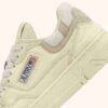 ZAPATILLAS BAJAS CLC DE PIEL BLANCA INVERNAL