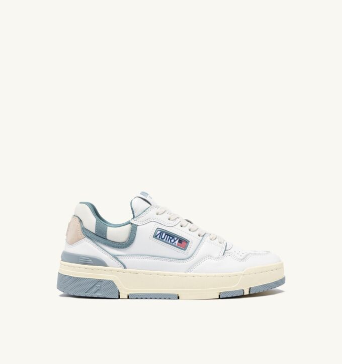 ZAPATILLAS BAJAS CLC DE PIEL BLANCA Y ANTE AZUL PLATEADO ZAPATILLAS BAJAS CLC DE PIEL BLANCA Y ANTE AZUL PLATEADO