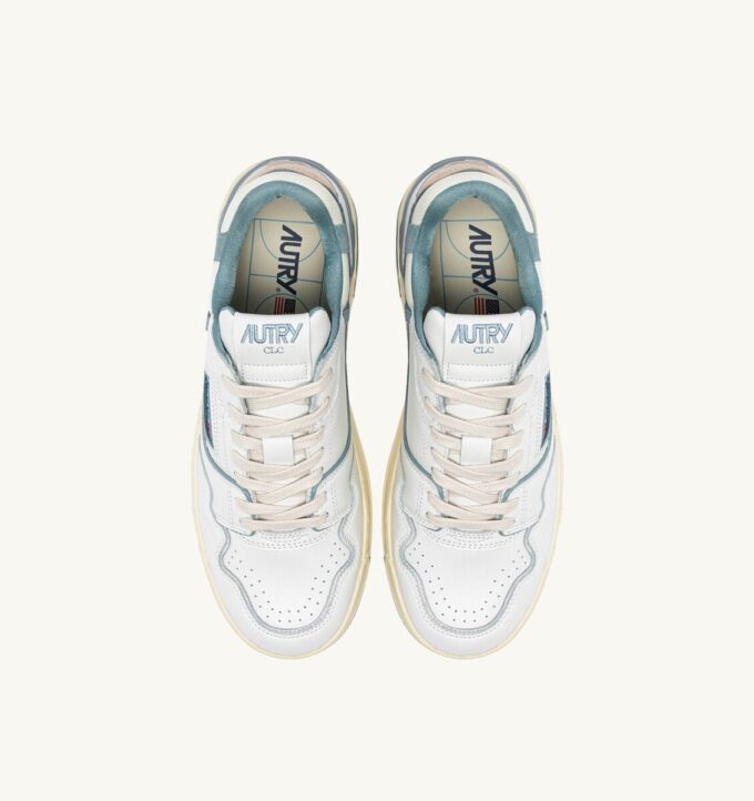 ZAPATILLAS BAJAS CLC DE PIEL BLANCA Y ANTE AZUL PLATEADO ZAPATILLAS BAJAS CLC DE PIEL BLANCA Y ANTE AZUL PLATEADO