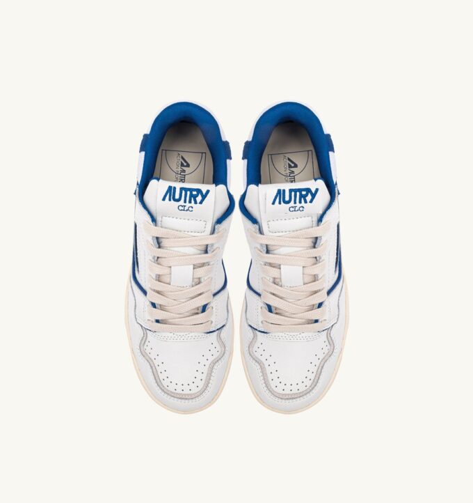 ZAPATILLAS BAJAS CLC DE PIEL BLANCA Y ANTE AZUL PRINCESA