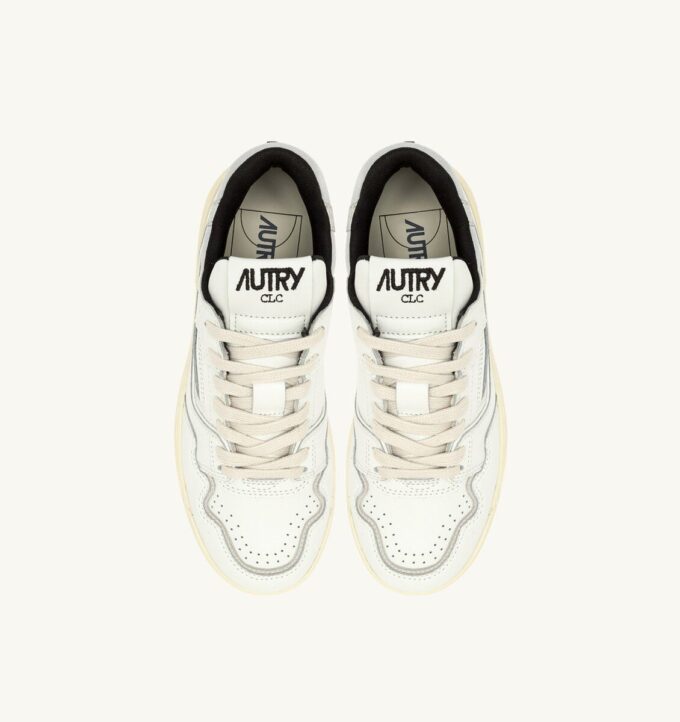 ZAPATILLAS BAJAS CLC DE PIEL BLANCA Y ANTE PLATEADO ZAPATILLAS BAJAS CLC DE PIEL BLANCA Y ANTE PLATEADO