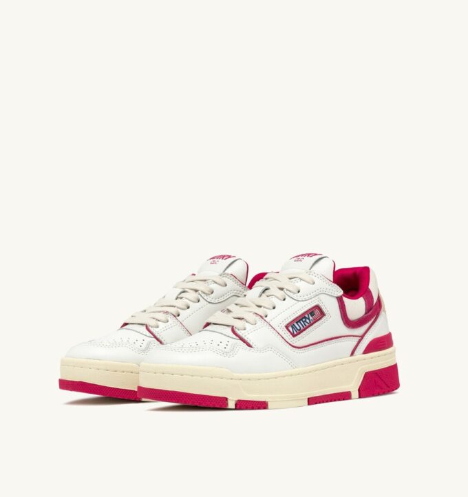 ZAPATILLAS BAJAS CLC DE PIEL BLANCA Y ANTE ROSA BRILLANTE