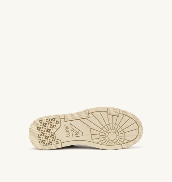 ZAPATILLAS BAJAS CLC DE PIEL PLATEADA ZAPATILLAS BAJAS CLC DE PIEL PLATEADA