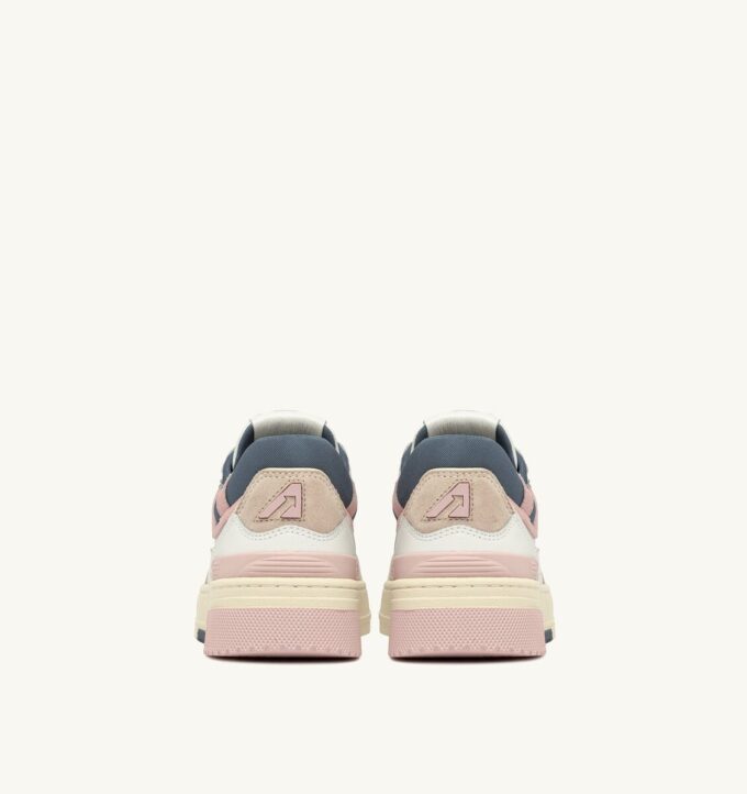 ZAPATILLAS BAJAS CLC EN ANTE BLANCO Y MELOCOTÓN ZAPATILLAS BAJAS CLC EN ANTE BLANCO Y MELOCOTÓN