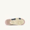 ZAPATILLAS BAJAS CLC EN ANTE BLANCO Y MELOCOTÓN ZAPATILLAS BAJAS CLC EN ANTE BLANCO Y MELOCOTÓN
