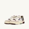 ZAPATILLAS BAJAS CLC EN ANTE Y PIEL COLOR MARFIL, BLANCO Y BURDEOS ZAPATILLAS BAJAS CLC EN ANTE Y PIEL COLOR MARFIL, BLANCO Y BURDEOS