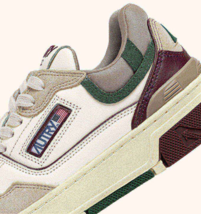 ZAPATILLAS BAJAS CLC EN ANTE Y PIEL COLOR MARFIL, BLANCO Y BURDEOS ZAPATILLAS BAJAS CLC EN ANTE Y PIEL COLOR MARFIL, BLANCO Y BURDEOS