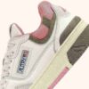 ZAPATILLAS BAJAS CLC EN PIEL ANTE BLANCA Y GERANIO ZAPATILLAS BAJAS CLC EN PIEL ANTE BLANCA Y GERANIO