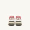 ZAPATILLAS BAJAS CLC EN PIEL ANTE BLANCA Y GERANIO ZAPATILLAS BAJAS CLC EN PIEL ANTE BLANCA Y GERANIO