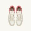 ZAPATILLAS BAJAS CLC EN PIEL ANTE BLANCA Y GERANIO ZAPATILLAS BAJAS CLC EN PIEL ANTE BLANCA Y GERANIO